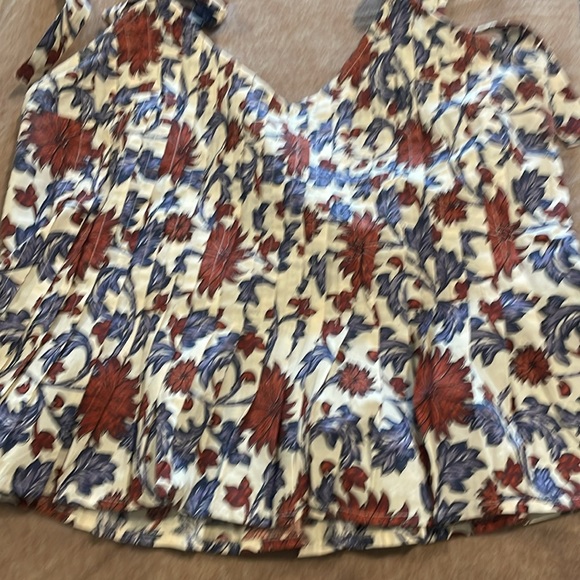 Anthropologie top size M - Picture 8 of 11